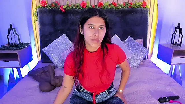 Karlagonzales  online show from 12, 10, 2025