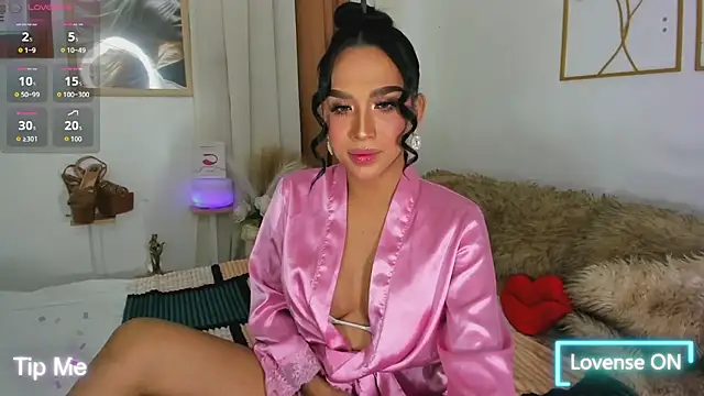 Snapshot of ClassyEllice chatting on 6, 11, 2025 ClassyEllice online show from 6, 11, 2025