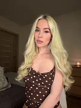 xDinnax online show from 14, 10, 2025