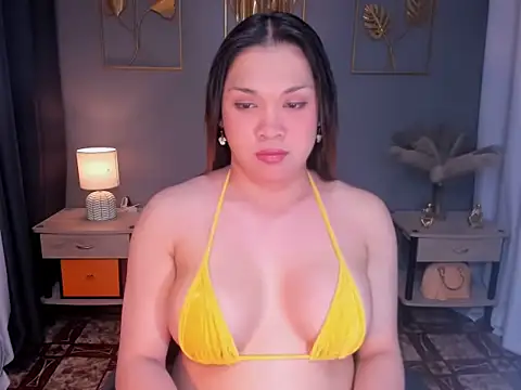 MaxeneCullens online show from 1, 3, 2025