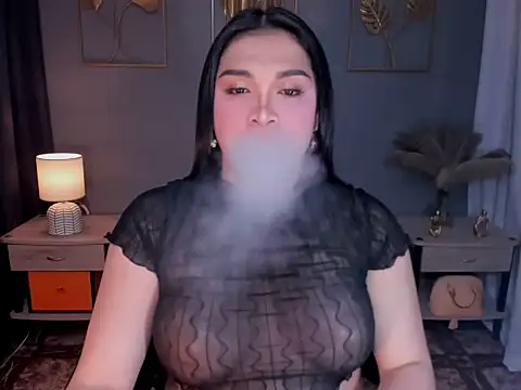 MaxeneCullens online show from 12, 9, 2025