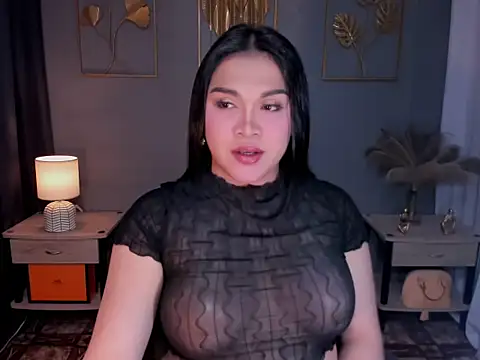 MaxeneCullens online show from 15, 9, 2025