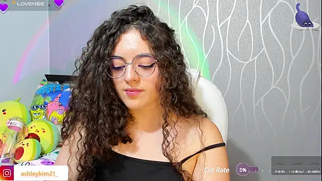 Snapshot of AshleyKim_ chatting on 13, 1, 2025 AshleyKim online show from 13, 1, 2025