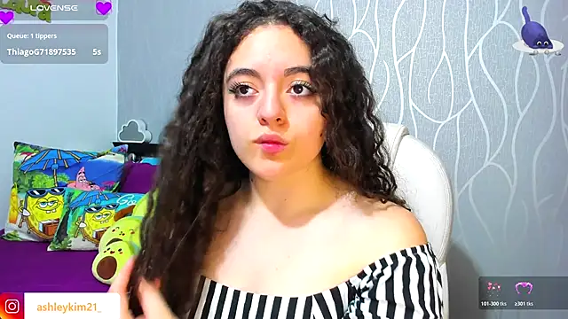 AshleyKim  online show from 3, 12, 2025