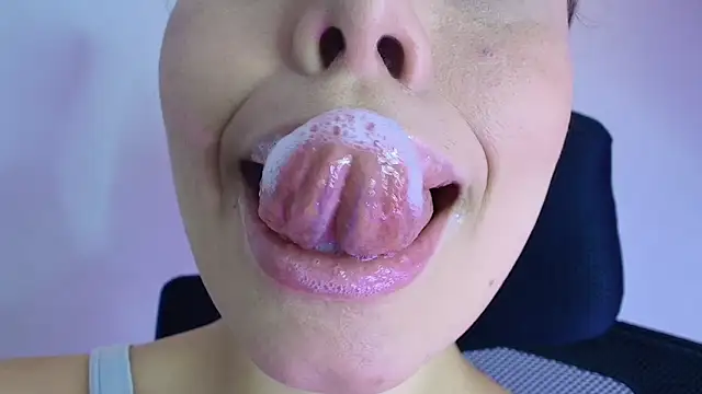 lisbet21x online show from 13, 11, 2025