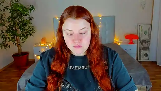 Snapshot of PolinaSalvatore chatting on 9, 2, 2026 PolinaSalvatore online show from 9, 2, 2026