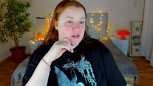 Snapshot of PolinaSalvatore chatting on 17, 2, 2026 PolinaSalvatore online show from 17, 2, 2026