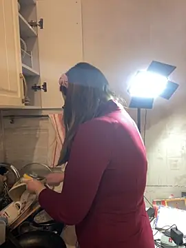 Snapshot of DienkaGreen chatting on 23, 11, 2025 DienkaGreen online show from 23, 11, 2025