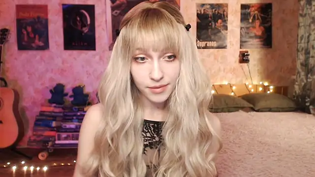Friendly Ellie online show from 9, 1, 2025