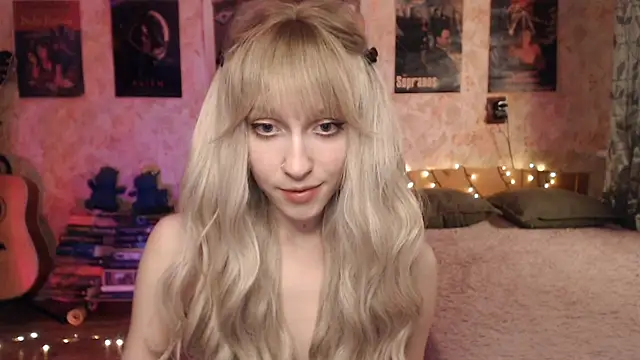 Friendly Ellie online show from 22, 1, 2025
