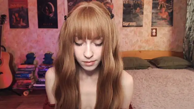 Friendly Ellie online show from 15, 11, 2025