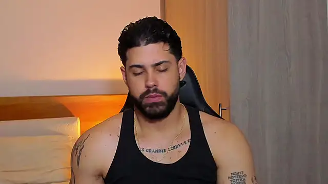 Snapshot of Justyn_Torres chatting on 26, 2, 2025 Justyn Torres online show from 26, 2, 2025