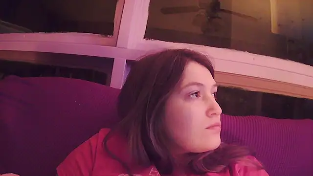 Snapshot of Angelk43 chatting on 18, 2, 2026 Angelk43 online show from 18, 2, 2026