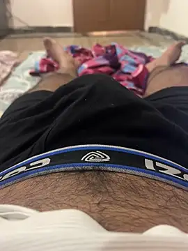 Snapshot of Bareilly_Boy1 chatting on 14, 11, 2025 Bareilly Boy1 online show from 14, 11, 2025