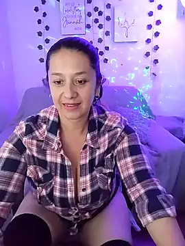 camilalatti online show from 12, 2, 2025