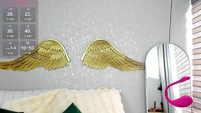 EmmaFerrary online show from 19, 11, 2025