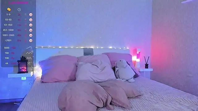 Misty Shadow online show from 6, 3, 2025