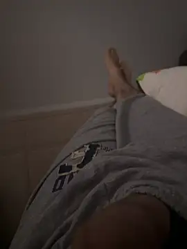 Snapshot of MAHKE12 chatting on 18, 10, 2025 MAHKE12 online show from 18, 10, 2025