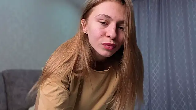 Snapshot of LovelyKatea chatting on 2, 11, 2025 LovelyKatea online show from 2, 11, 2025