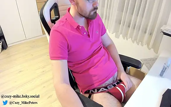 cozy-mike online show from 8, 3, 2025