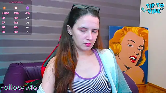 iris nikhols online show from 29, 10, 2025