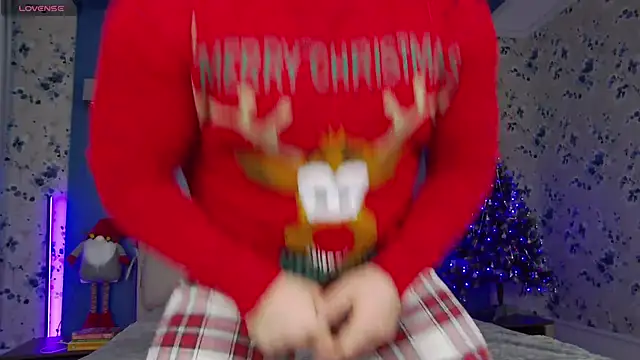 Snapshot of Arilas_ chatting on 25, 12, 2024 Arilas  online show from 25, 12, 2024