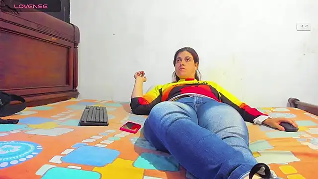 electraaxx online show from 17, 2, 2025