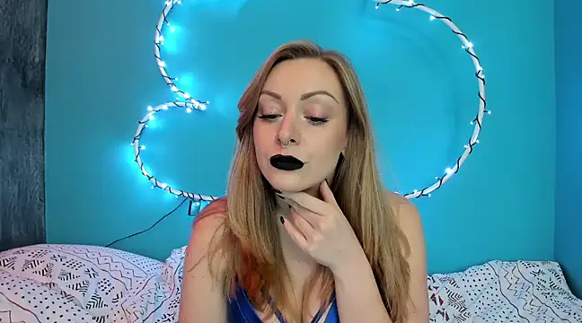 YourVenus00 online show from 10, 2, 2025