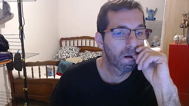 Snapshot of steph19x5 chatting on 25, 10, 2025 steph19x5 online show from 25, 10, 2025