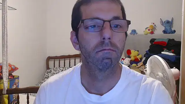 Snapshot of steph19x5 chatting on 5, 11, 2025 steph19x5 online show from 5, 11, 2025