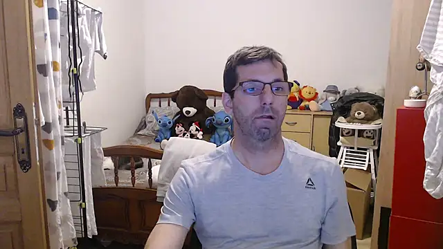 Snapshot of steph19x5 chatting on 9, 2, 2026 steph19x5 online show from 9, 2, 2026