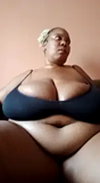 Lovelyboobs01 online show from 2, 2, 2025