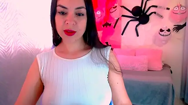 LATINGODDESS X online show from 6, 10, 2025