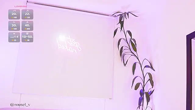 Snapshot of aaronKeller chatting on 18, 12, 2024 aaronKeller online show from 18, 12, 2024