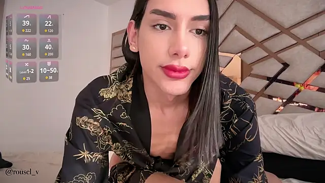 Snapshot of aaronKeller chatting on 5, 11, 2025 aaronKeller online show from 5, 11, 2025