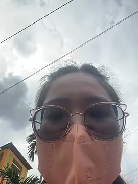 HinaLovely online show from 20, 1, 2025