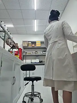 Snapshot of HinaLovely chatting on 9, 3, 2026 HinaLovely online show from 9, 3, 2026