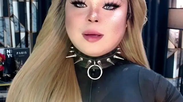 Snapshot of Mistress_DOMnicaaxx chatting on 9, 11, 2025 Mistress DOMnicaaxx online show from 9, 11, 2025