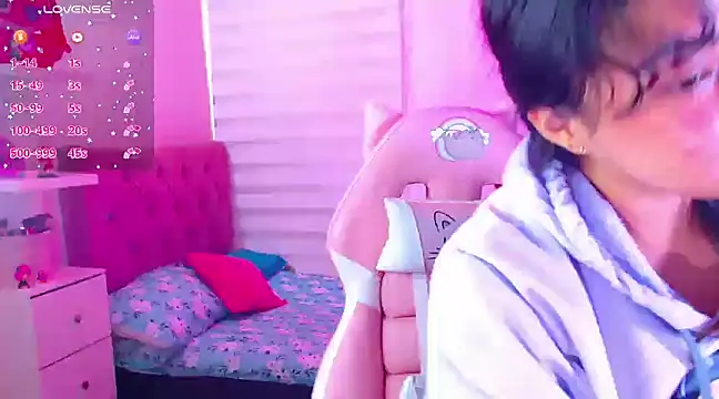 Vannessa  Shy online show from 21, 12, 2024