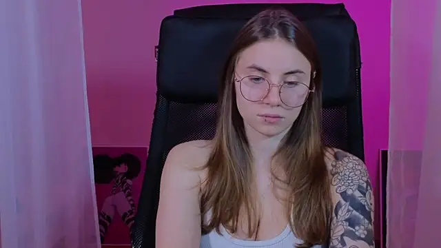  AnnaStark  online show from 19, 12, 2024