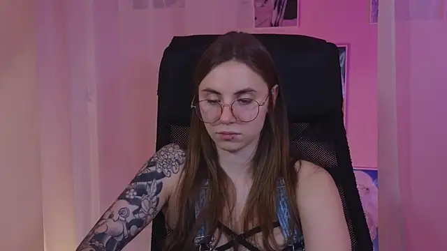  AnnaStark  online show from 30, 1, 2025