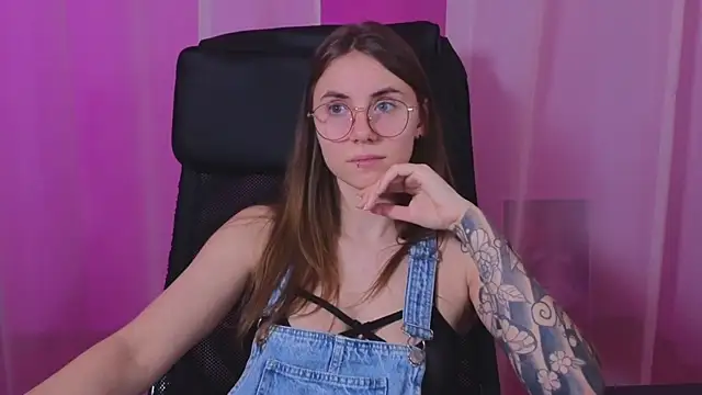  AnnaStark  online show from 2, 2, 2025