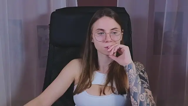  AnnaStark  online show from 13, 3, 2025