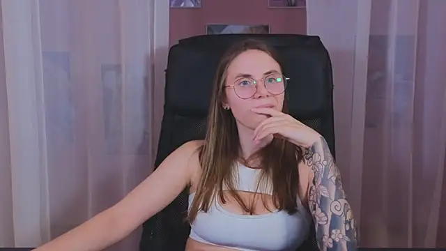  AnnaStark  online show from 14, 3, 2025