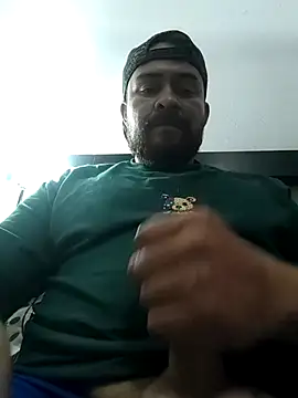 Snapshot of Loolukas chatting on 8, 12, 2024 Loolukas online show from 8, 12, 2024