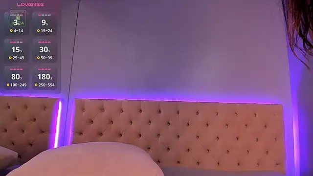 NickieRainer online show from 29, 12, 2024