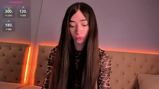 NickieRainer online show from 9, 2, 2025