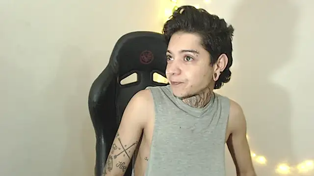 Snapshot of saad_man chatting on 9, 2, 2025 saad man online show from 9, 2, 2025