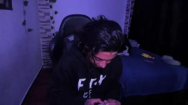 Snapshot of saad_man chatting on 10, 9, 2025 saad man online show from 10, 9, 2025