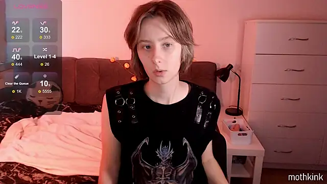 mothkink online show from 27, 10, 2025